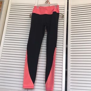 Knock out VS leggings